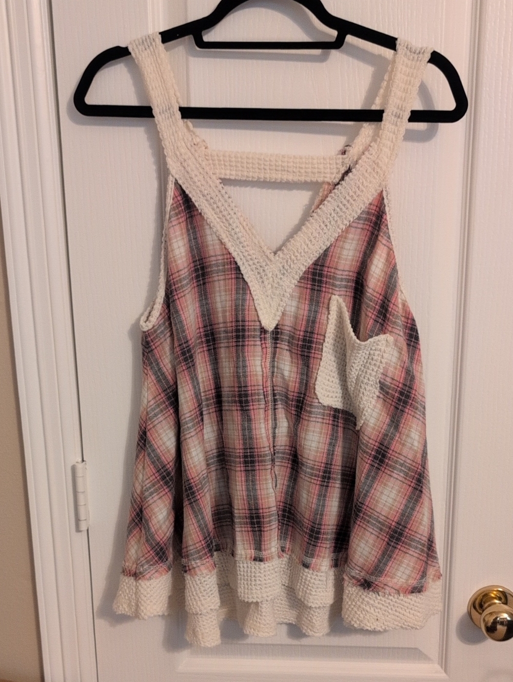 Nwot POL Plaid Tank with Crochet Trim in Pink, Cream & Gray